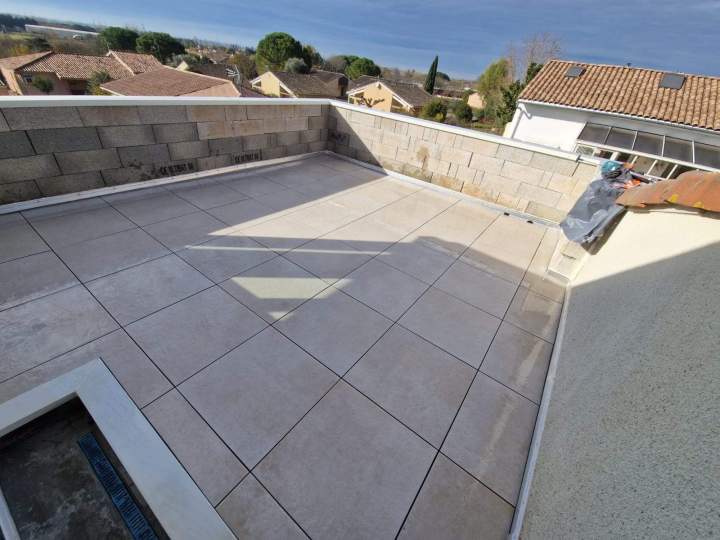 Installation de dalles sur plots Toulouse
